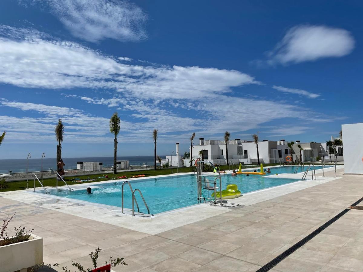 Apartamento Modern Duplex In Alcaidesa Links II Exterior foto